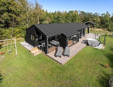 Vakantiehuis "Sinna" -  from the sea