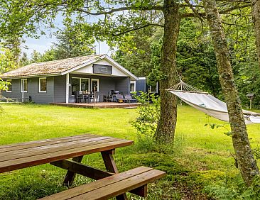 Vakantiehuis "Zölestine" - 1km from the sea