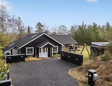 Vakantiehuis "Lilie" - 270m from the sea