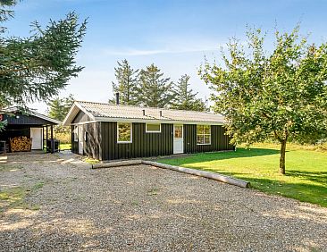 Vakantiehuis "Rajna" - 500m to the fjord