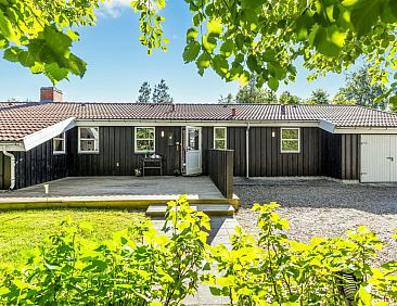 Vakantiehuis "Olli" - 600m from the sea