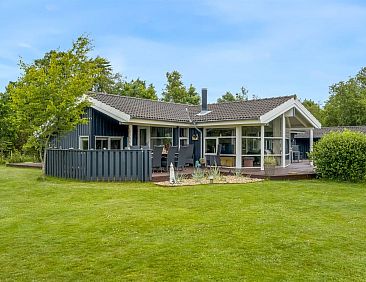 Vakantiehuis "Anastaja" - 550m from the sea