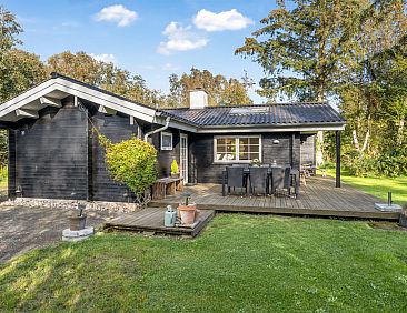 Vakantiehuis "Evi" - 500m from the sea