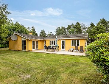 Vakantiehuis "Ahnandia" - 200m from the sea