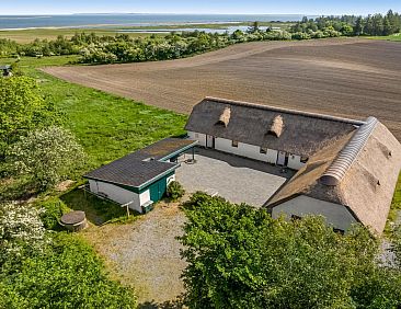 Vakantiehuis "Annli" - 800m to the fjord