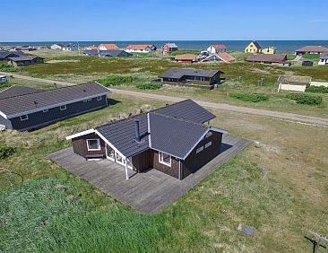 Vakantiehuis "Tecumseh" - 150m from the sea
