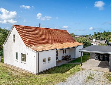Vakantiehuis "Marijanne" - 500m from the sea