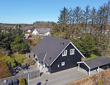 Vakantiehuis "Othelia" - 1.8km from the sea