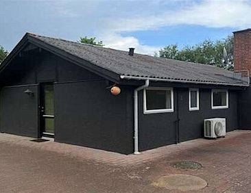 Vakantiehuis "Sibyll" - 1km from the sea