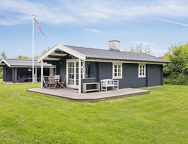 Vakantiehuis "Saxi" - 1.2km from the sea