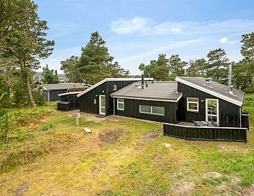 Vakantiehuis "Adrienne" - 240m from the sea