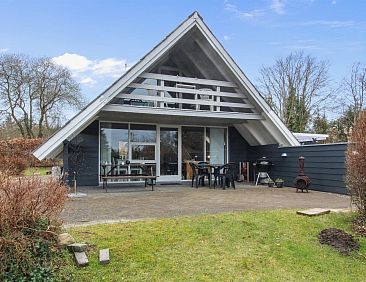 Vakantiehuis "Ellenor" - 300m to the fjord