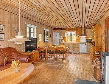 Vakantiehuis "Sofia" - 500m from the sea