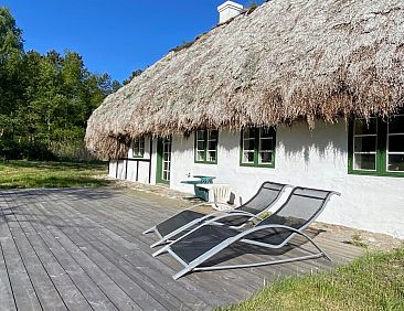 Vakantiehuis "Annabeth" - 900m from the sea