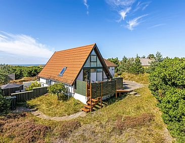 Vakantiehuis "Ariana" - 150m from the sea