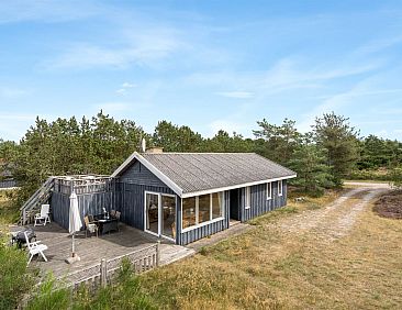 Vakantiehuis "Asmara" - 200m from the sea