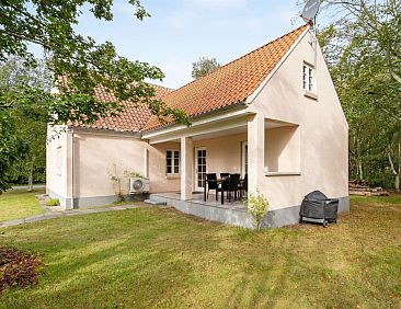 Vakantiehuis "Hildegunn" - 200m from the sea