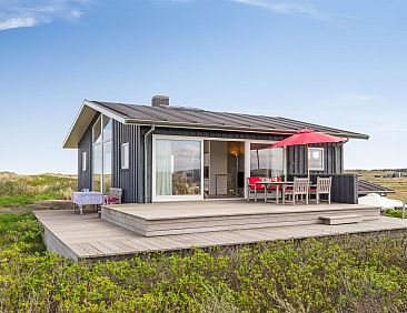 Vakantiehuis "Tinea" - 50m from the sea