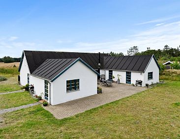 Vakantiehuis "Frederica" - 2km from the sea