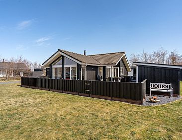 Vakantiehuis "Dorithea" - 3.5km from the sea