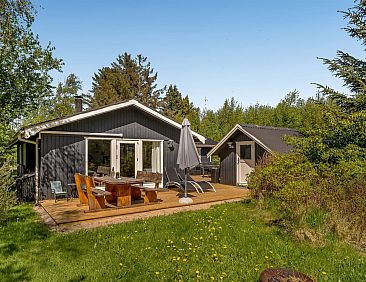 Vakantiehuis "Hermand" - 3.5km from the sea
