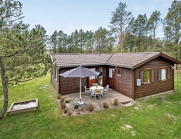 Vakantiehuis "Carina" - 5km from the sea