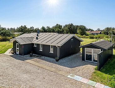 Vakantiehuis "Nadica" - 400m from the sea