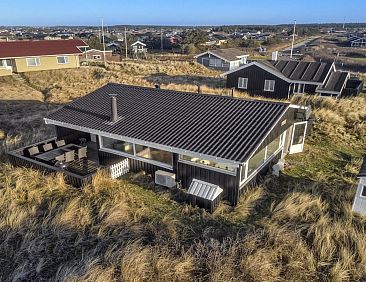 Vakantiehuis "Sibbi" - 300m from the sea