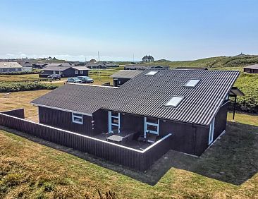 Vakantiehuis &quot;Hroswitha&quot; - 100m from the sea