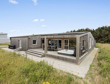 Vakantiehuis "Bruni" - 1km from the sea