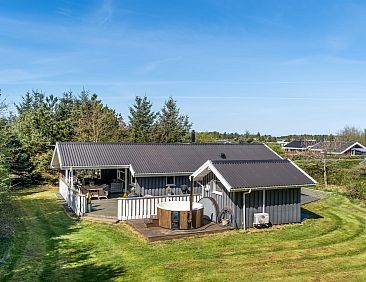 Vakantiehuis "Elsemaria" - 1.3km from the sea