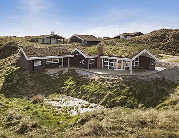 Vakantiehuis "Solvejg" - 150m from the sea