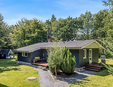 Vakantiehuis "Sofja" - 175m to the fjord