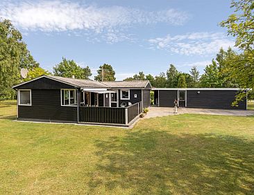 Vakantiehuis "Teofan" - 500m from the sea