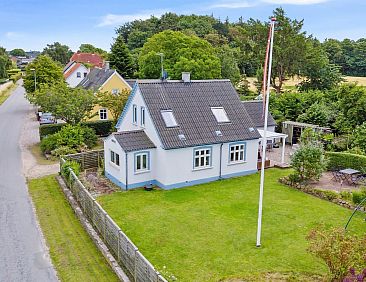 Vakantiehuis &quot;Keyla&quot; - 2.3km from the sea