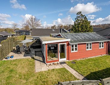 Vakantiehuis "Loella" - 35m from the sea