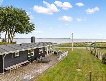 Vakantiehuis "Teodosija" - 20m from the sea