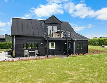 Vakantiehuis "Aliana" - 300m from the sea