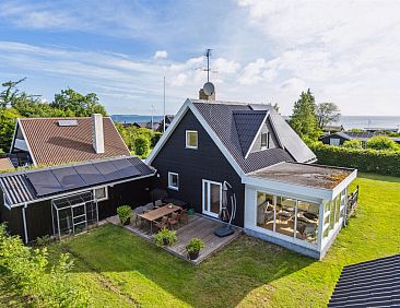 Vakantiehuis "Fentje" - 200m from the sea