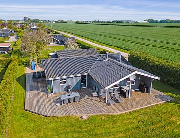 Vakantiehuis "Anella" - 200m from the sea