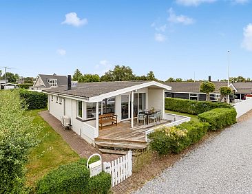 Vakantiehuis &quot;Gudmund&quot; - 50m from the sea