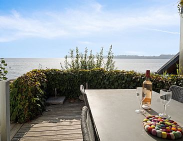 Vakantiehuis &quot;Drifa&quot; - 20m from the sea