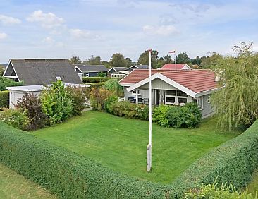 Vakantiehuis "Stenkil" - 250m from the sea