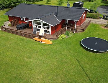 Vakantiehuis "Vinny" - 1km from the sea