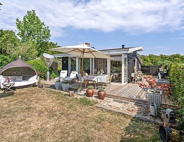 Vakantiehuis "Daike" - 25m from the sea