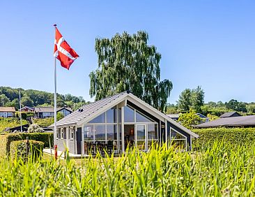 Vakantiehuis "Amma" - 15m from the sea