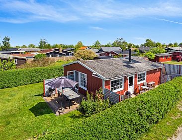 Vakantiehuis "Amy" - 150m from the sea