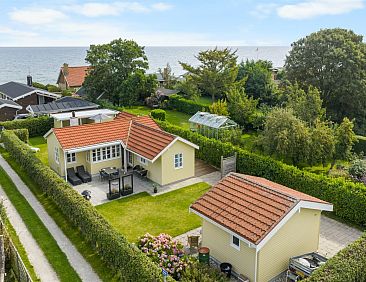 Vakantiehuis "Lenya" - 60m from the sea