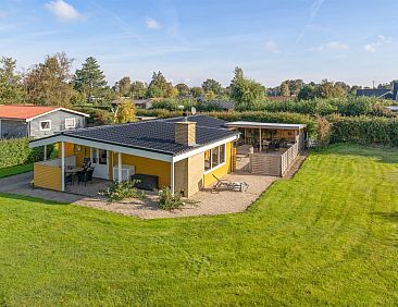 Vakantiehuis "Nane" - 80m from the sea