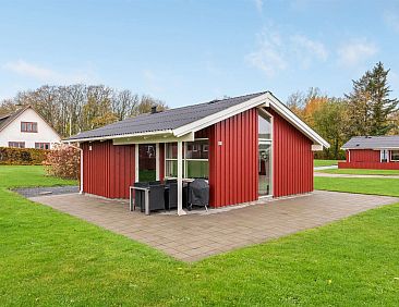 Vakantiehuis &quot;Helga&quot; - 100m from the sea